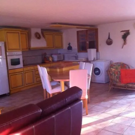 La Treille 2 8 Pers Feriehus *